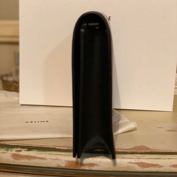 Celine Frame Wallet on Chain - Picture 3 of 6